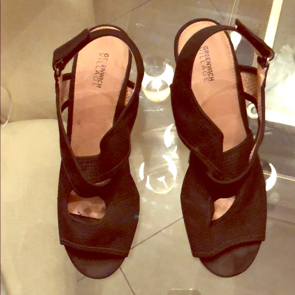 Black Wedge Heel